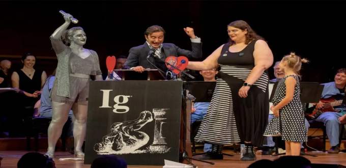 Categoria: Ig Nobel Prize Ceremony