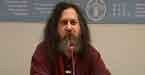 010)- Mesas de trabajo - Richard Stallman